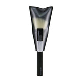 Maybelline Facestudio 100 Powder Brush with angled shape and soft fibers for flawless powder application and contouring.