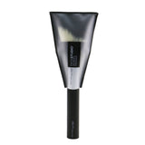 Maybelline Facestudio 120 Contour Brush with curved shape for precise application and blending of cream and powder contours.