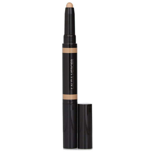 Laura Mercier Secret Camouflage Duo #2N: 2-in-1 concealer with high-pigment formulas for flawless skin and brightened under-eyes.