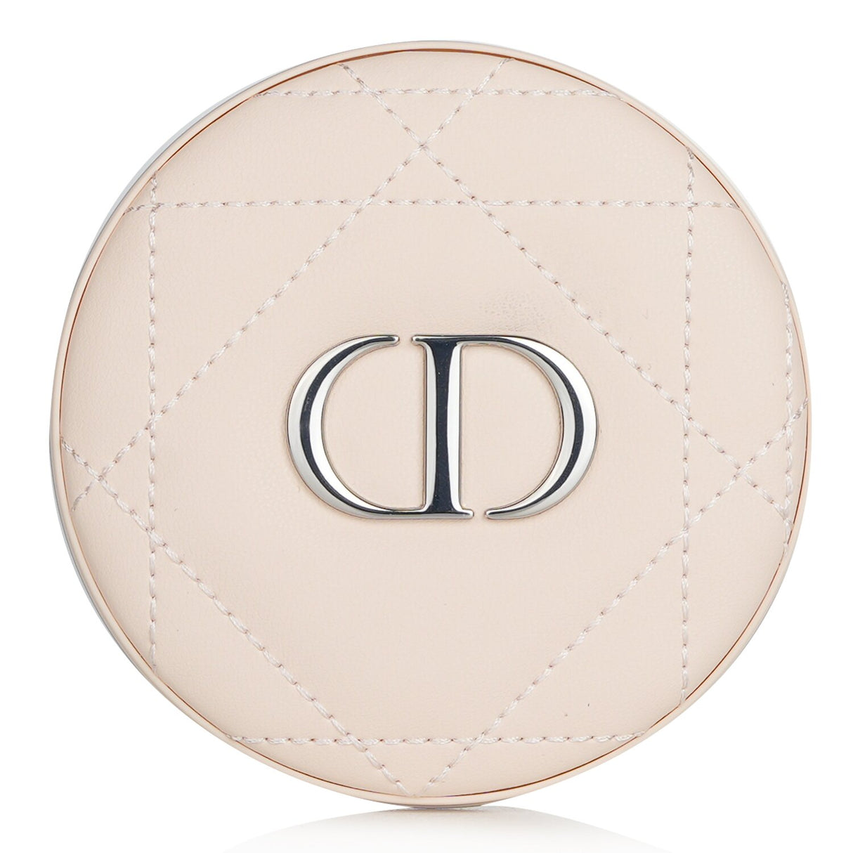 Dior Forever Natural Bronze Powder Bronzer #05 Warm Bronze enhances your complexion with a natural sun-kissed glow.