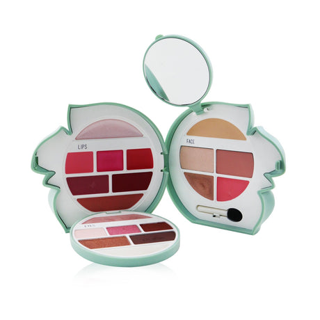 Pupa Squirrel 3 Kit #012 featuring highlighters, concealer, blush, eyeshadow, lip creams, and gloss for versatile makeup looks.