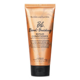 Bumble and Bumble Bond-Building Repair Conditioner in 200ml, revitalizes and strengthens damaged hair for all types.