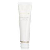 Luxurious creamy cleansing foam that removes impurities and excess oil, leaving skin clear, radiant, and nourished.