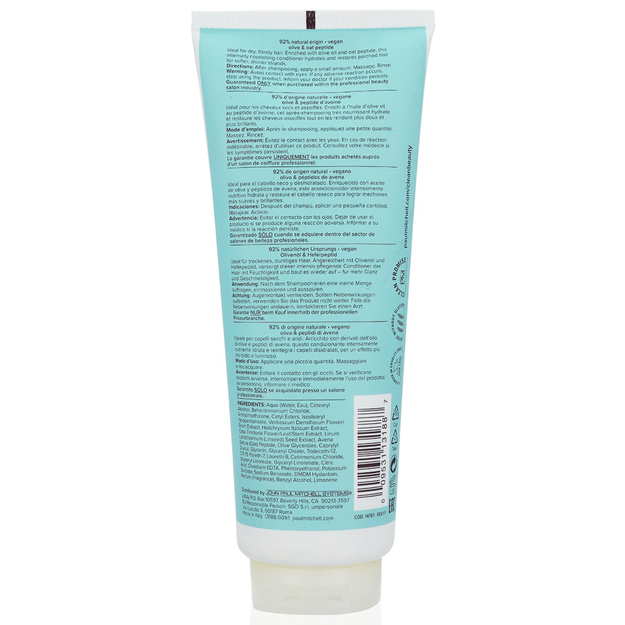 Nourishing Paul Mitchell Clean Beauty Hydrate Conditioner in a 250ml bottle, perfect for revitalizing dry, damaged hair.