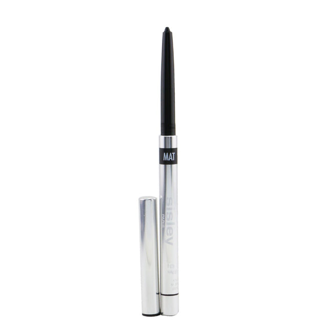 Automatically retractable eyeliner in #1 Matte Onyx, creamy, waterproof, enriched with Rosehip oil for smooth, defined eyes.