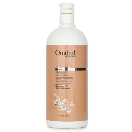 Weightless cleansing conditioner for loose curls, enhances hydration, reduces frizz, and doubles as a quick shampoo.