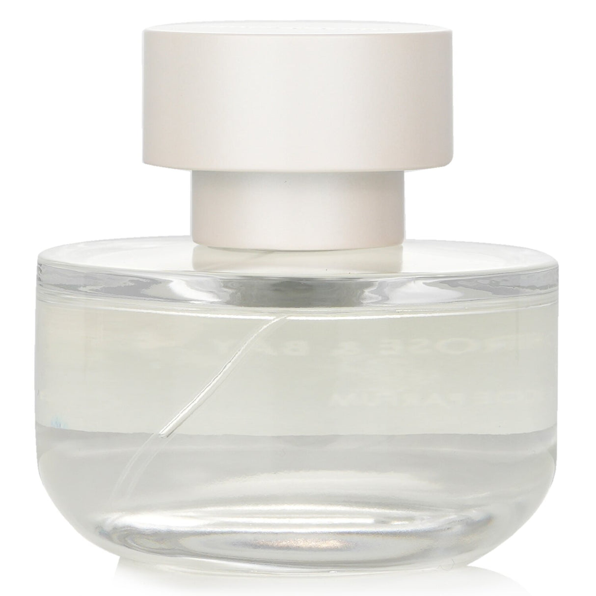 Elegant 48ml Eau De Parfum featuring aquatic redcurrant, bergamot, ocean rose, jasmine, vanilla, and sea grass notes.