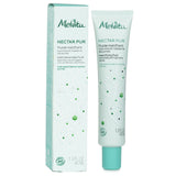 Organic mattifying fluid for oily skin, controls shine, hydrates, reduces blemishes, and provides a smooth finish.