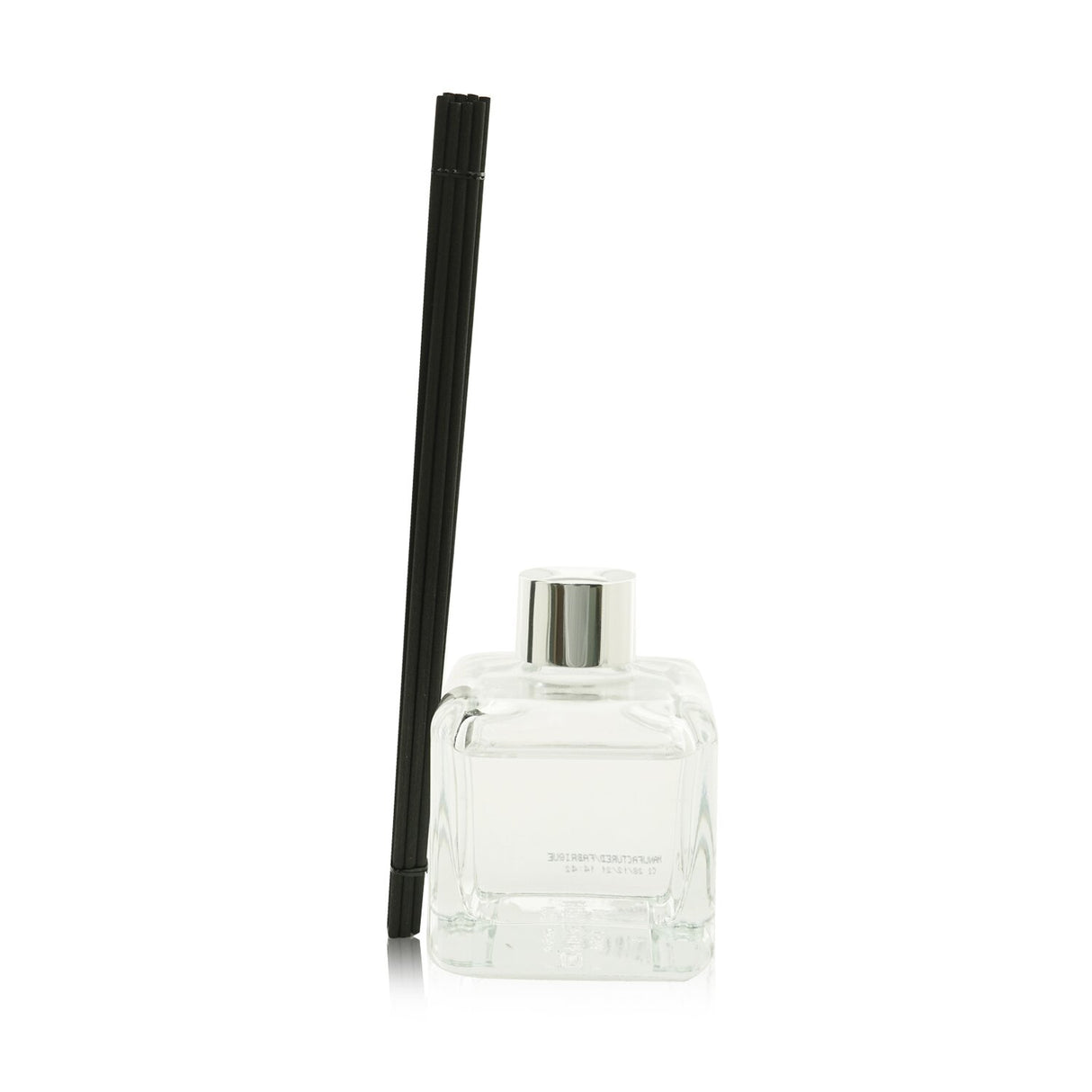Contemporary glass cube diffuser filled with Aloe Vera Water, designed to enhance ambiance and release refreshing scent.