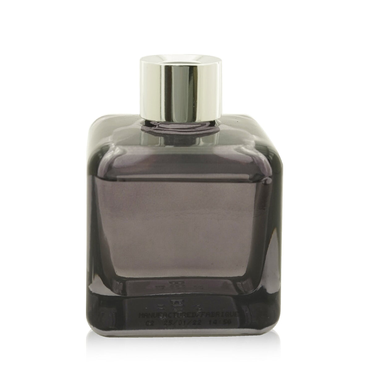 Lilac glass cube scented bouquet by Maison Berger, infused with floral fragrance to neutralize laundry odors elegantly.