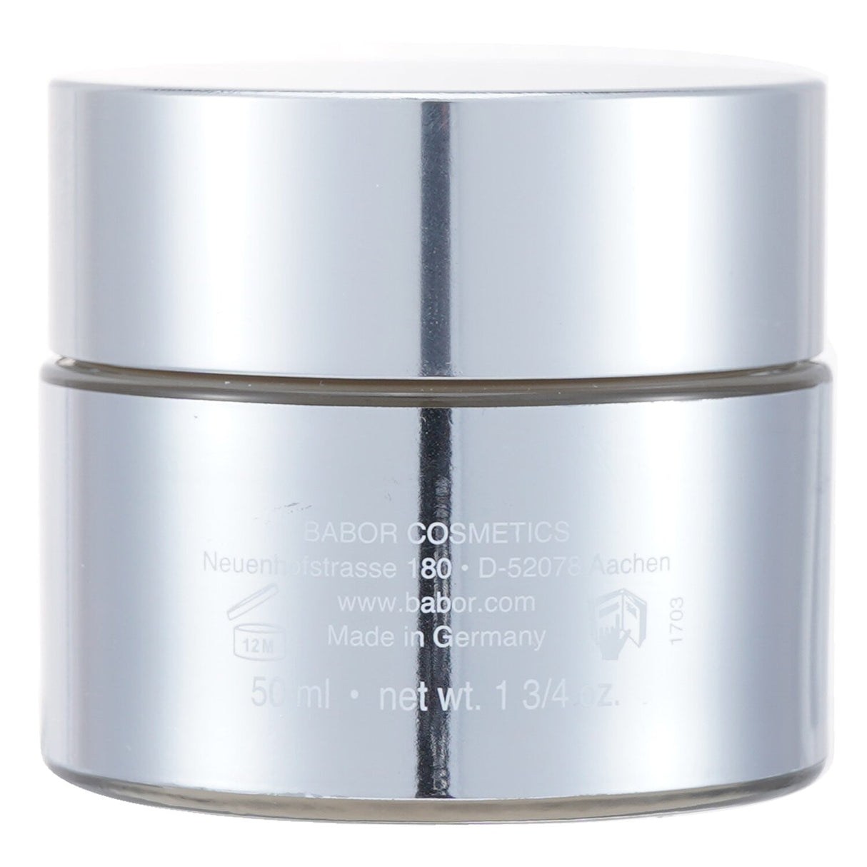 Lightweight gel-cream for rejuvenating skin, enriched with 15% BIOGEN PLANT extract, ideal for post-operative care.