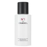 Chanel N°1 De Chanel Red Camellia Powder-To-Foam Cleanser transforms into a rich foam, purifying and revitalizing all skin types.
