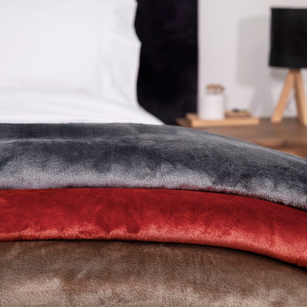 DreamTicket Coral Fleece Blanket Pewter - 130 x 190cm- Throw