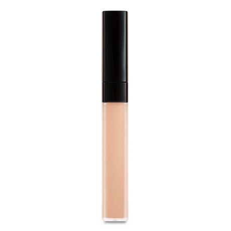 Chanel Le Correcteur De Chanel Concealer in shade #B30, providing 8-hour buildable coverage for a radiant, flawless complexion.