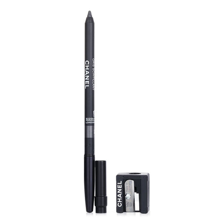 Chanel Le Crayon Yeux in #69 Gris Scintillant, a luxurious gray eye pencil for precise, matte lines and enduring elegance.