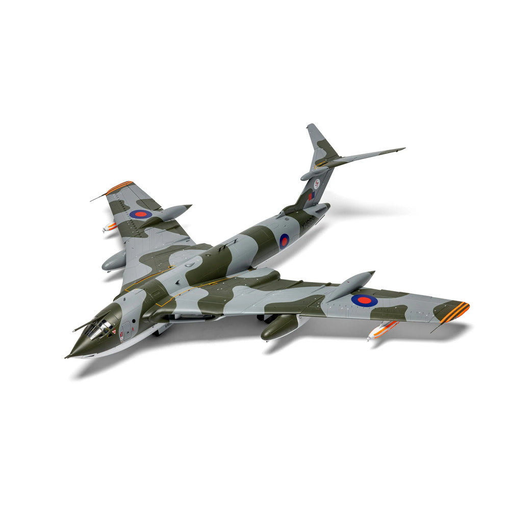 Handley Page Victor K2/SR2 Airfix 1:72 Scale Model Kit