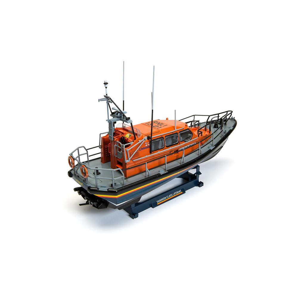 Starter Set RNLI Shannon Class Lifeboat Airfix 1:72 Scale Model Kit