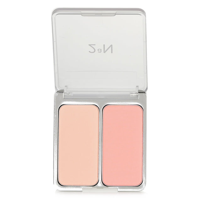 Dual Cheek #3 Coco Coral blush duo with versatile shades for a creamy, smooth finish and easy blending on all skin tones.