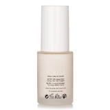 Silky lightweight primer for face & eyes, enhances makeup, hydrates, and minimizes fine lines for a smooth, radiant look.