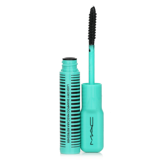 MAC Lash Dry Shampoo Mascara Refresher in #Black, 6.5ml; refreshes and revitalizes lashes with a clump-resistant formula.