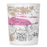 Scented candle in white glass with floral and fruity notes, inspired by Mediterranean gardens, offering 40 hours of burn time.