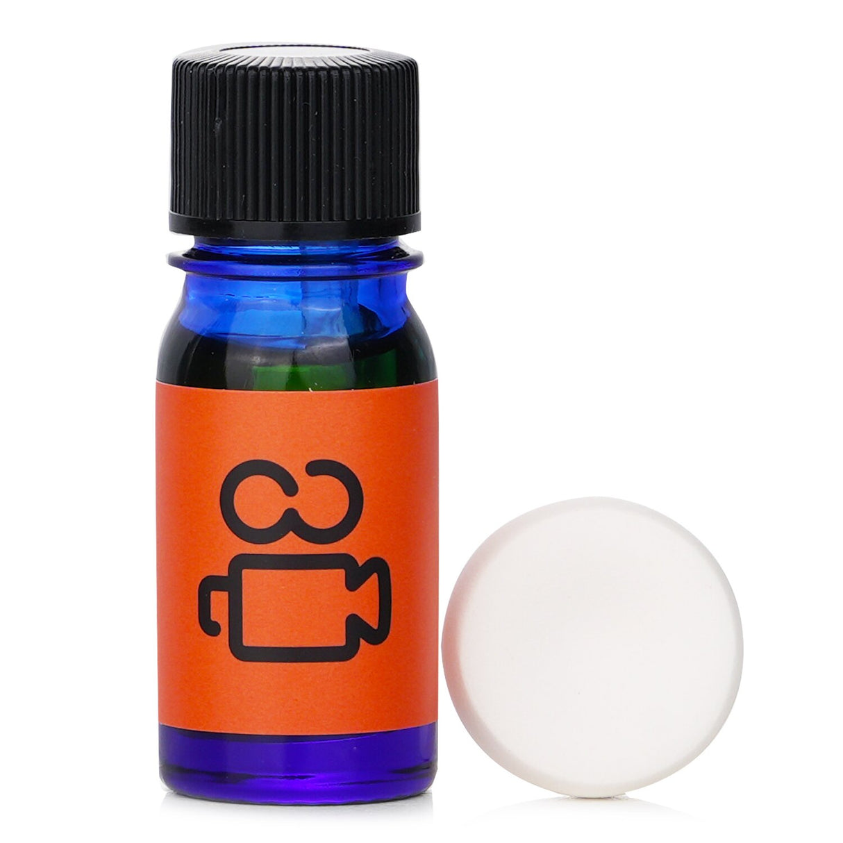 A 5.5ml fragrance blend of bergamot, ylang ylang, and orange, evoking the magic of movies for an uplifting experience.