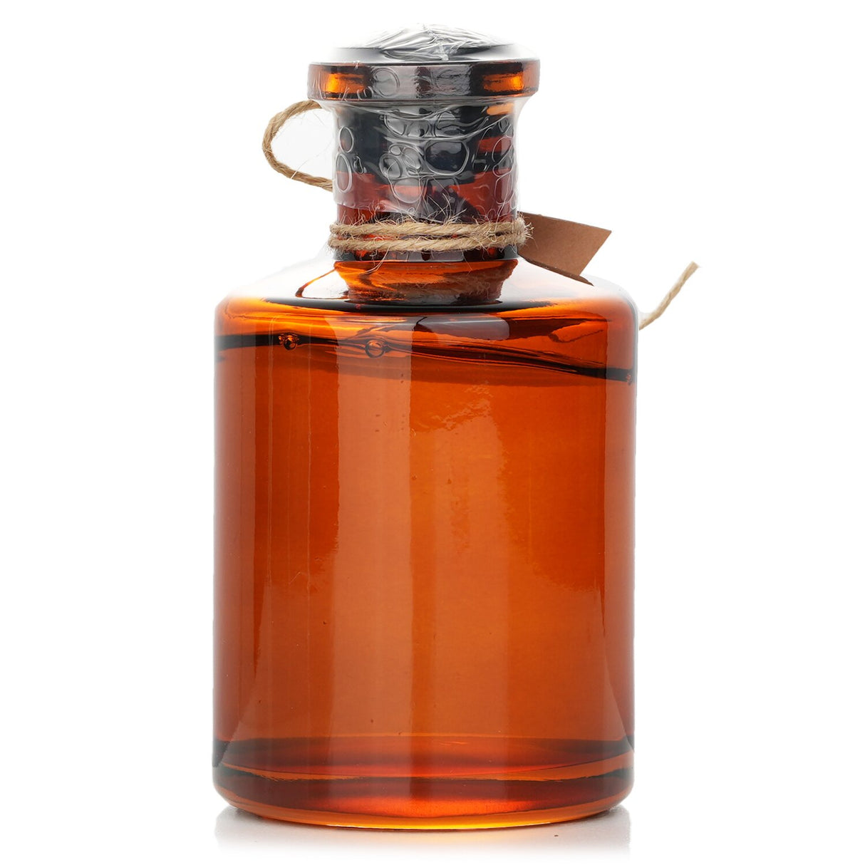 Elegant white musk diffuser in a stylish design, delivering enchanting floral aromas for a serene home atmosphere.