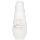 Brightening serum SK-II Genoptics Ultraura Essence (75ml) targets dark spots, enhances luminosity, and suits all skin types.