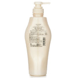 Shiseido Sublimic Aqua Intensive Shampoo 500ml for damaged hair, offers deep hydration and revitalizes dry, treated strands.