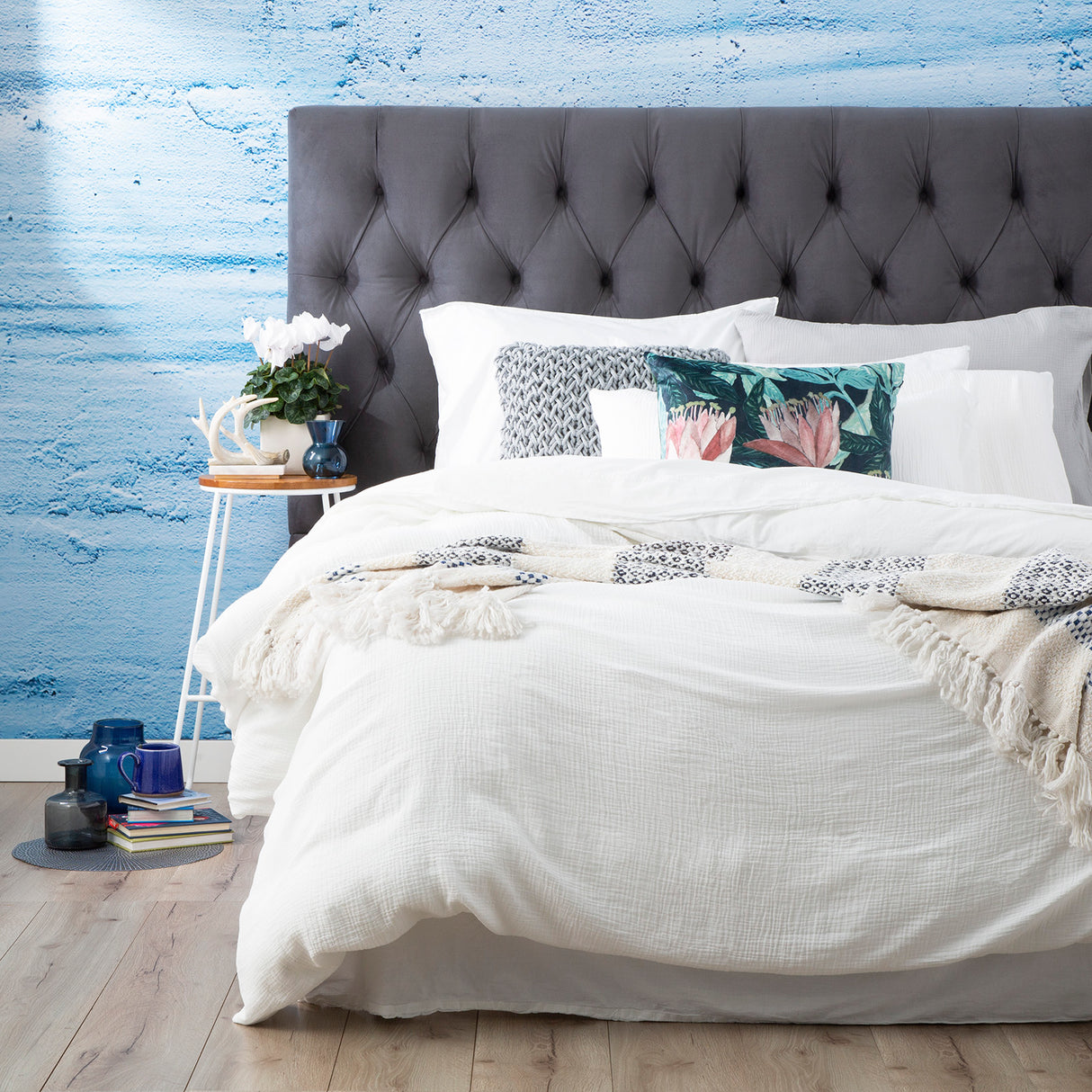 Solana Washed Cotton Textured Quilt / Duvet Cover Set Super King White