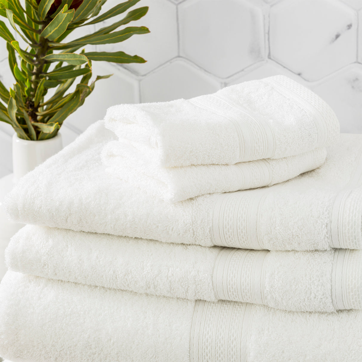 Renee Taylor Stella 650 GSM Super Soft Bamboo Cotton 5 Piece White