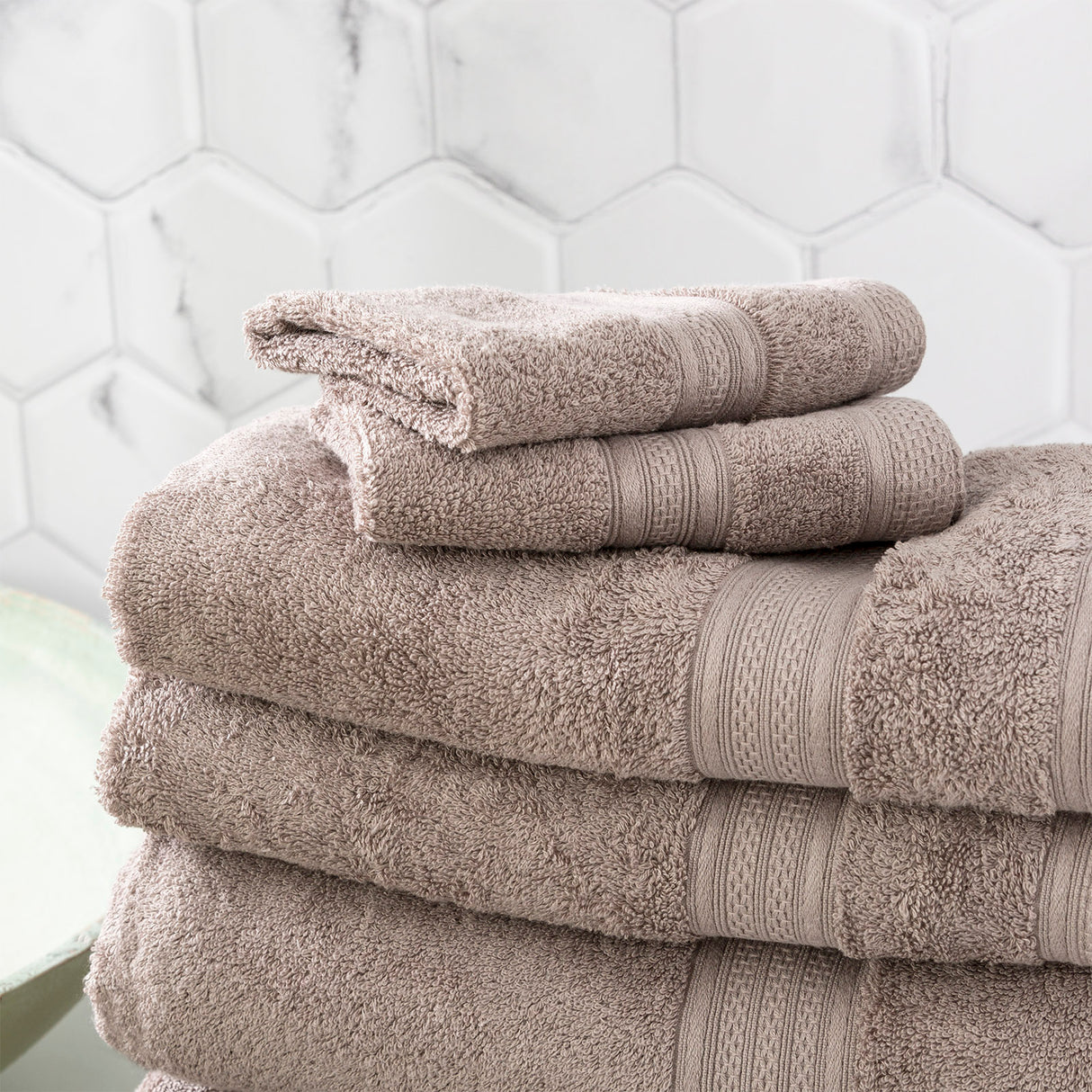 Renee Taylor Stella 650 GSM Super Soft Bamboo Cotton 4 Piece Bath Towel Pewter