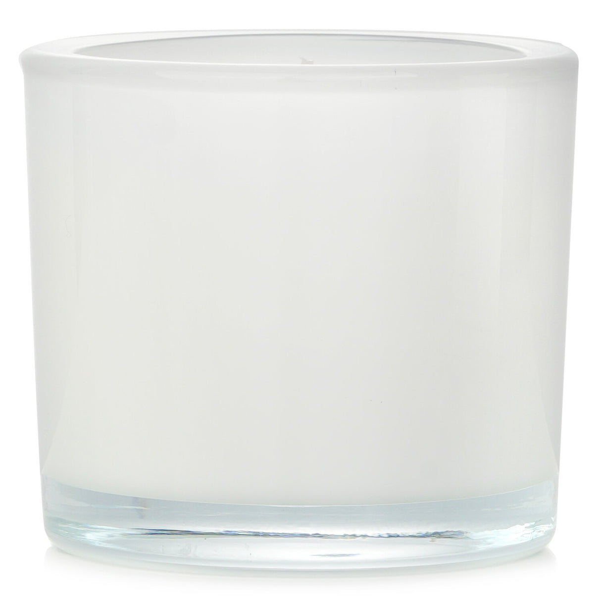 Scented candle featuring white fig and cedarwood fragrance, ideal for creating a calming ambiance in any space.