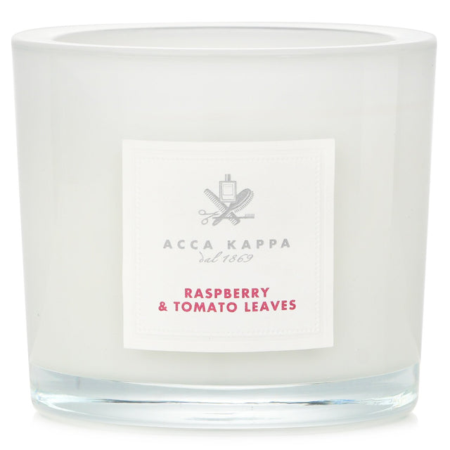 Delicate Acca Kappa scented candle blends sweet raspberry and fresh tomato leaves, ideal for creating a serene ambiance.