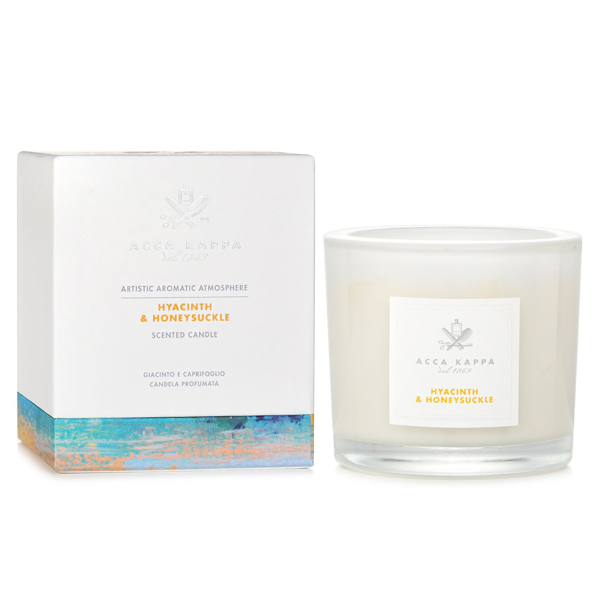 Acca Kappa Hyacinth & Honeysuckle scented candle, 180g, elegantly designed for a serene ambiance and natural aromas.