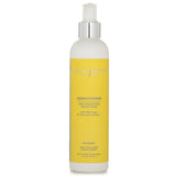 Acca Kappa Green Mandarin Anti-Pollution Conditioner in 250ml; nourishes, fights frizz, and protects hair from pollution.