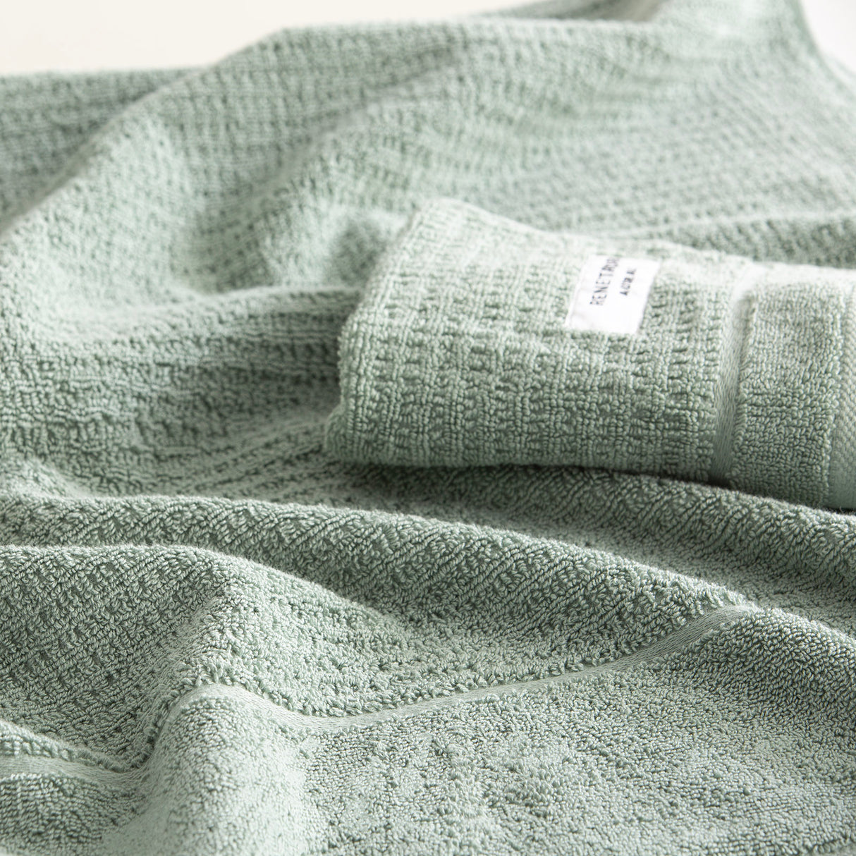 Renee Taylor Cambridge 650 GSM Textured 5 Piece pack Eucalyptus