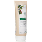 Klorane Conditioner with Organic Cupuacu in 200ml, deeply nourishes and repairs very dry hair for softness and shine.