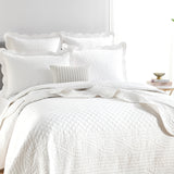 Renee Taylor Scallop Jacquard Coverlet Set Queen/King Pearl