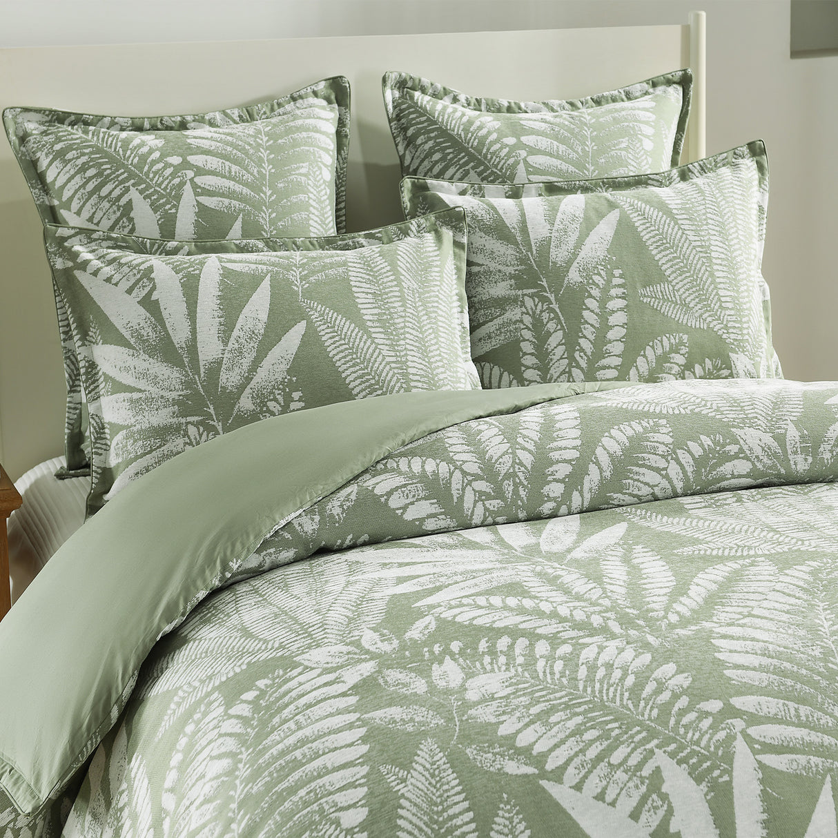 Renee Taylor Lansfield Jacquard Quilt Cover Set Super King Sage