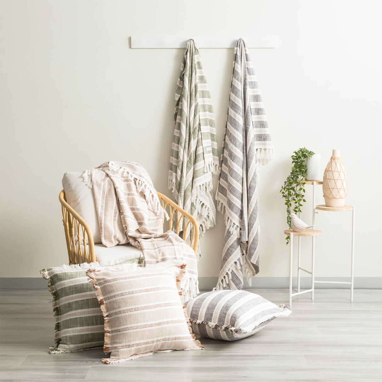 Renee Taylor Como Stone Washed Yarn-Dyed Stripe Throw 130 x 170cms Natural