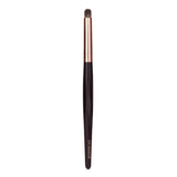 Charlotte Tilbury Eye Smudger Brush with soft synthetic bristles for blending, smudging, and precise eye makeup application.