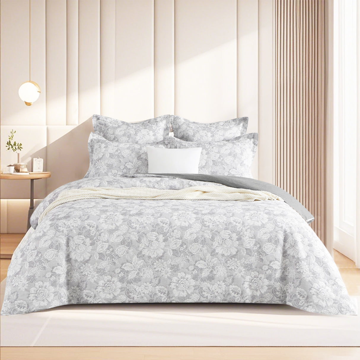 Renee Taylor Sigma Jacquard Quilt / Duvet Cover Set Queen Charcoal