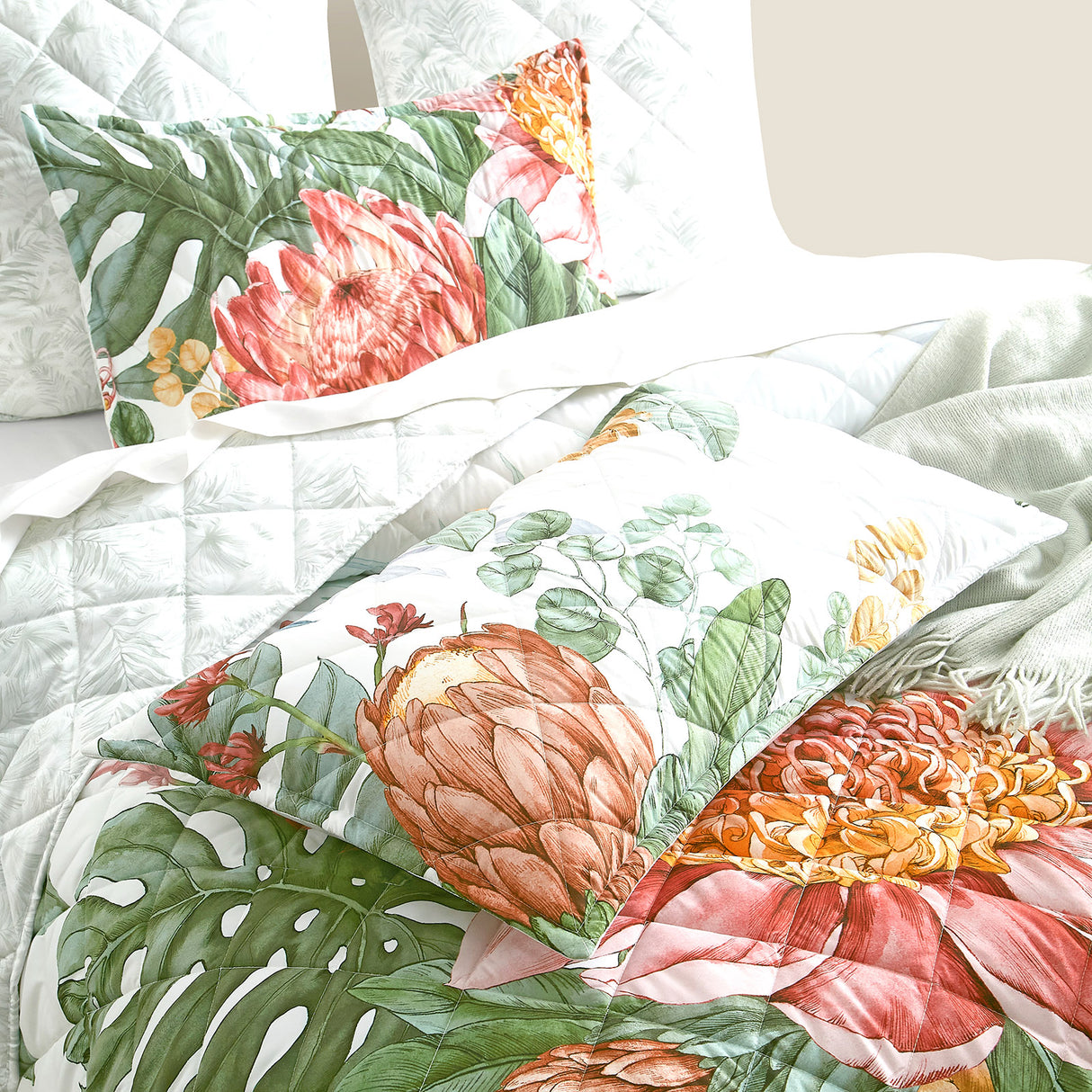 Renee Taylor Florence Quilted Reversible Coverlet Set Super King