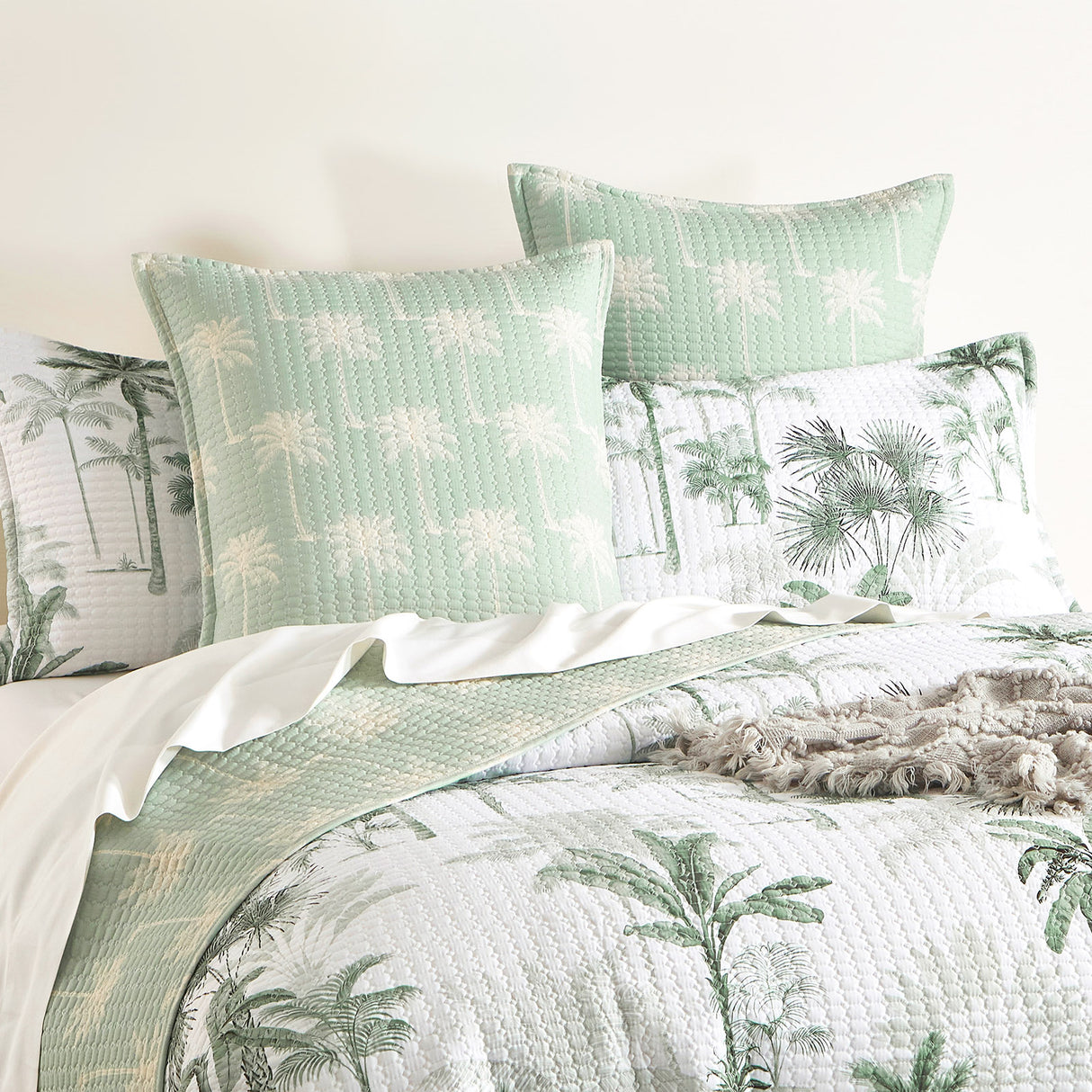 Renee Taylor Marbella Quilted Reversible Coverlet Set Super King