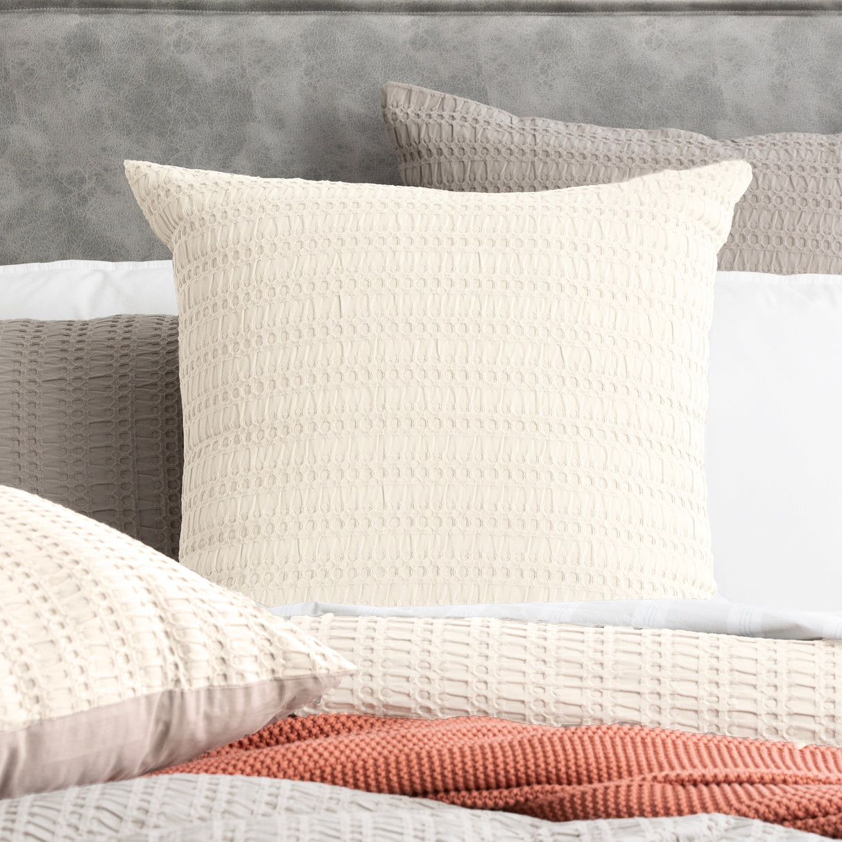 Cloud Linen Celeste Seersucker Cotton Waffle Quilt Cover Set King Ivory