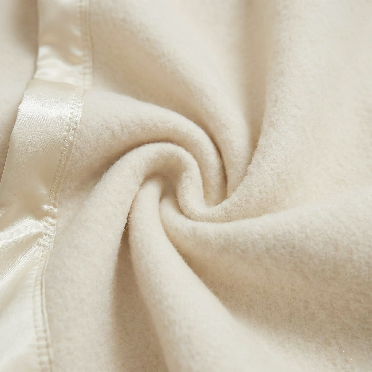 Renee Taylor Australian 400 GSM Merino Wool Blanket Super King Natural
