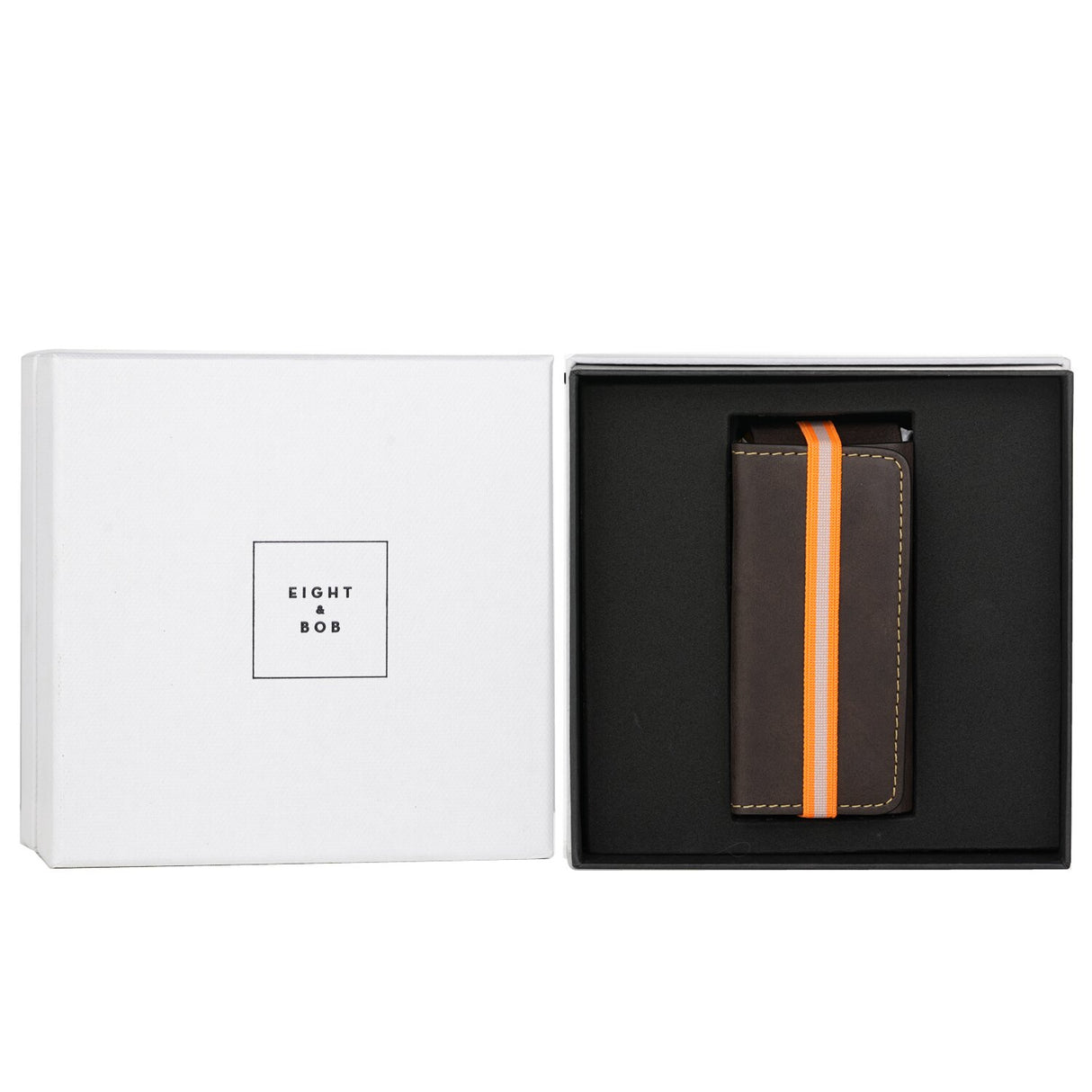 Elegant chocolate brown leather case for 30ml fragrances, offering stylish protection and a refined aesthetic.