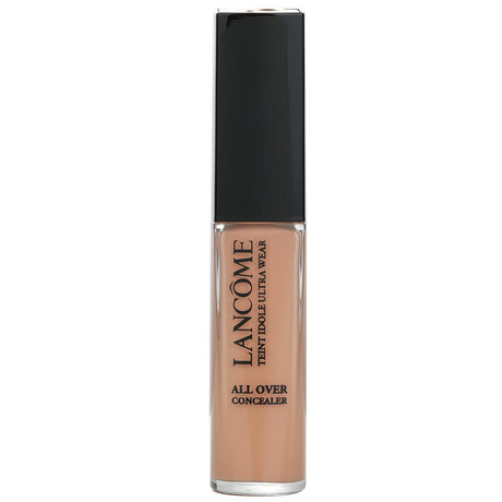 Lightweight full coverage concealer in #04 Beige Nature, brightens under-eye circles and covers imperfections seamlessly.