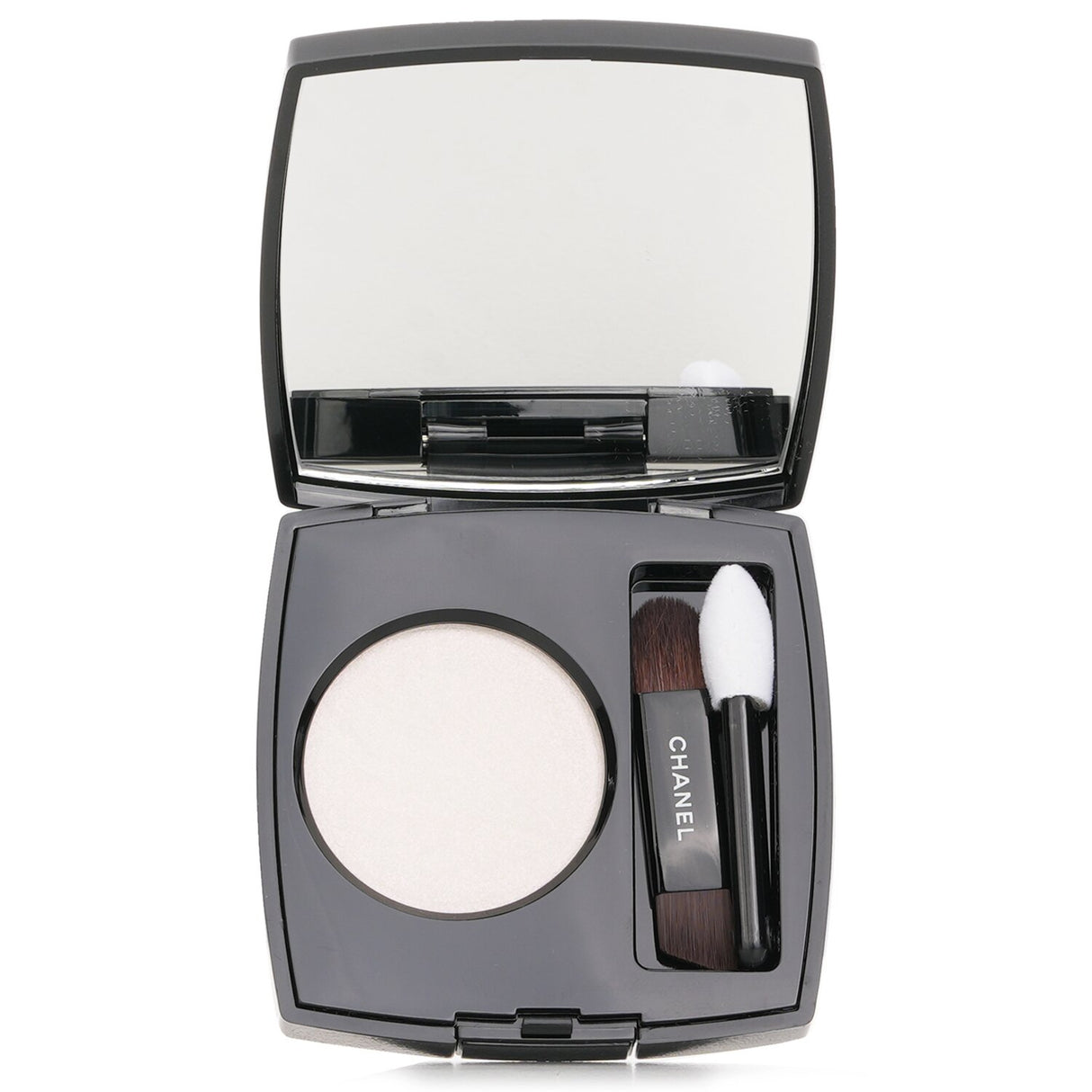 Chanel Ombre Essentielle Multi Use Longwearing Eyeshadow - # 220 Blanc Perle 2.2